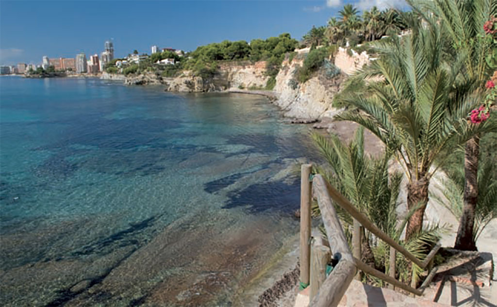 Les Bassetes - Cala Fustera